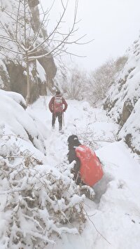 نجات جان جوان کاشمری در کوهستان با تلاش امدادگران هلال احمر