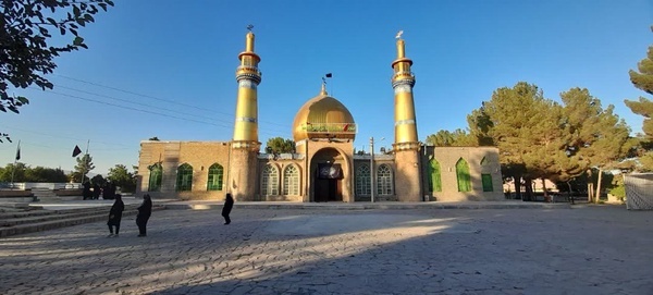 بقعه امامزاده عبدالله بن موسی الکاظم (ع) سرآسیاب مقصد جاماندگان اربعین گلبهار و چناران