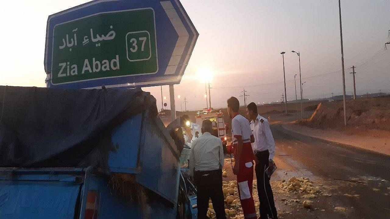 برخورد نیسان با تابلوی ورودی شهر یک فوتی برجای گذاشت