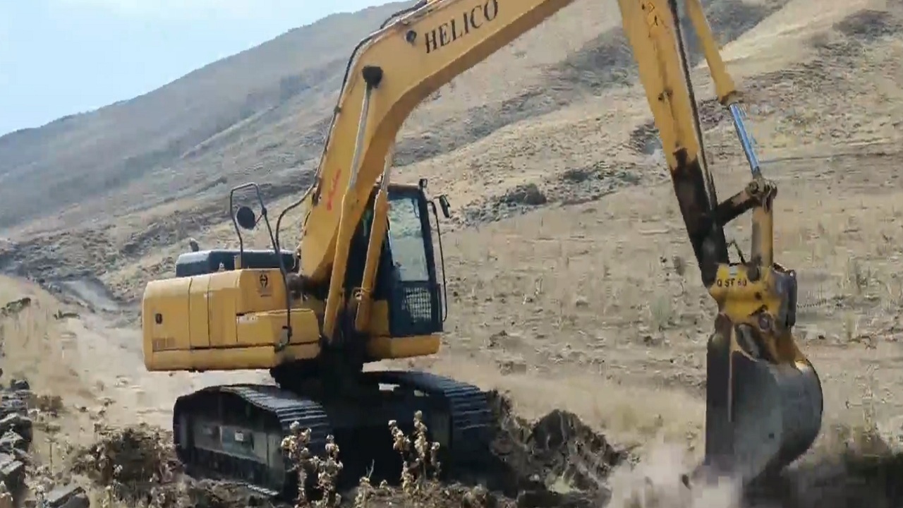 احداث جاده گردشگری مجموعه آبشار‌ روستای دمیرچی